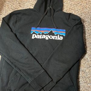 Patagonia sweatshirt, size small